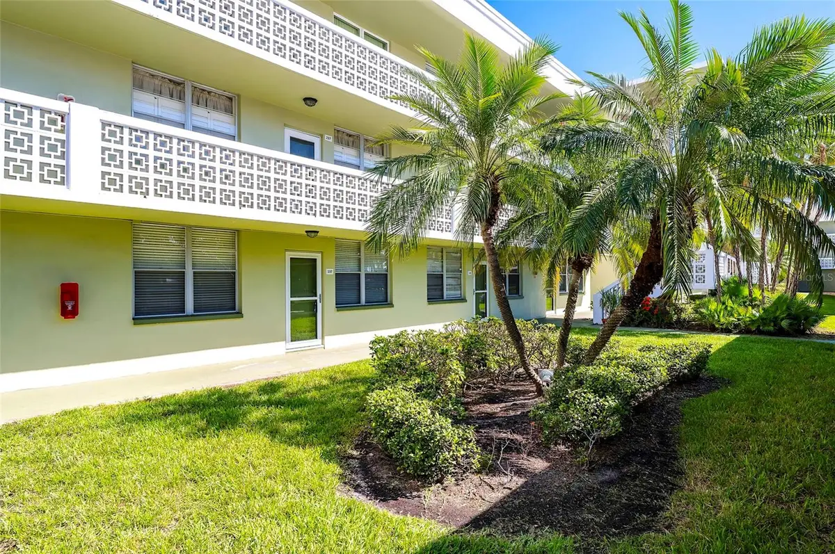 4705 1st Street Ne #137, Saint Petersburg, FL 33703 - #1