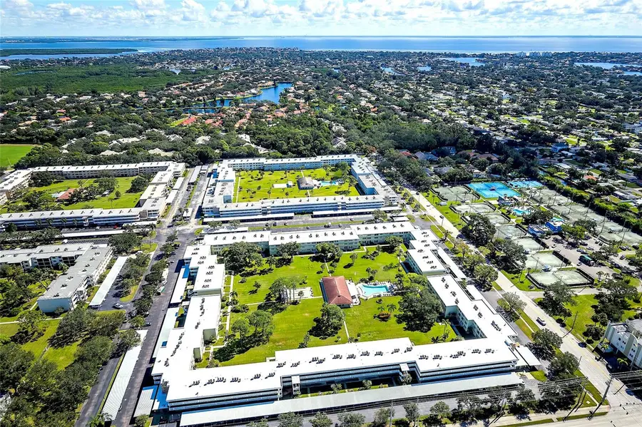 4705 1st Street Ne #137, Saint Petersburg, FL 33703 - #2