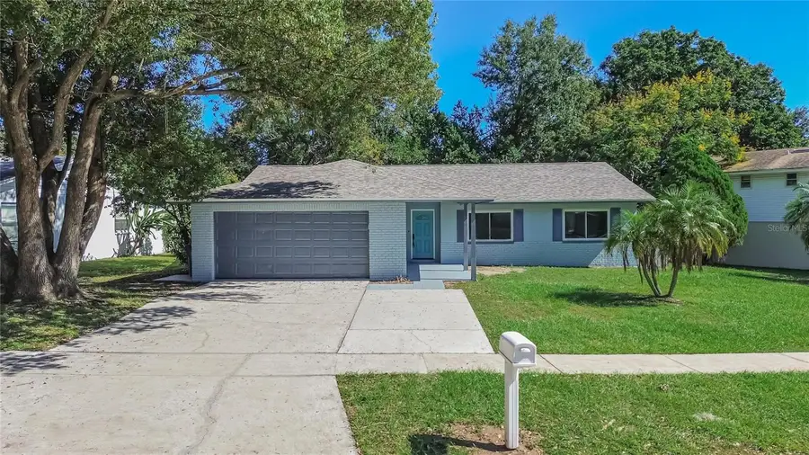 605 Hillpoint Way, Brandon, FL 33510 - #2
