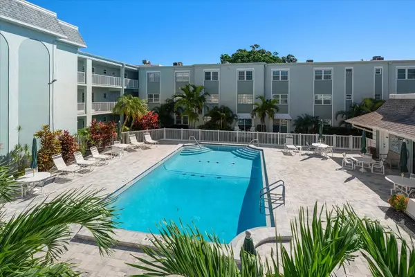 1706 Belleair Forest Drive #238, BELLEAIR, FL 33756