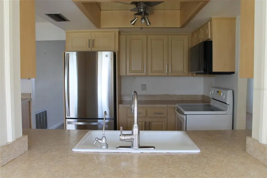 9510 45th Street N, Pinellas Park, FL 33782 - #2