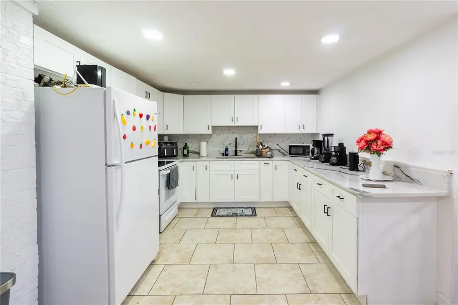 8819 W Broad Street, Tampa, FL 33615 - #3