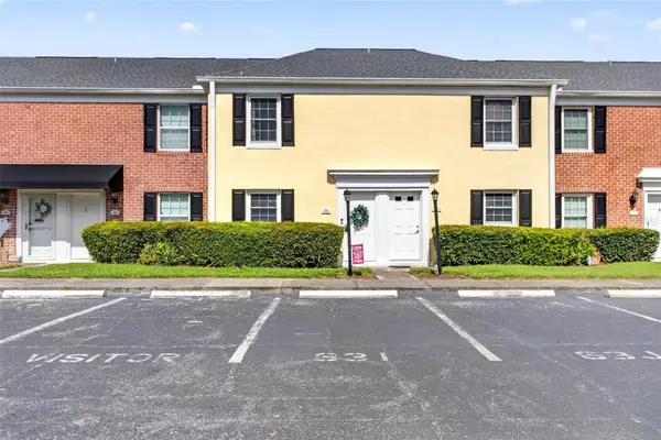 2555 Cedar Cypress Court #2555, TAMPA, FL 33618