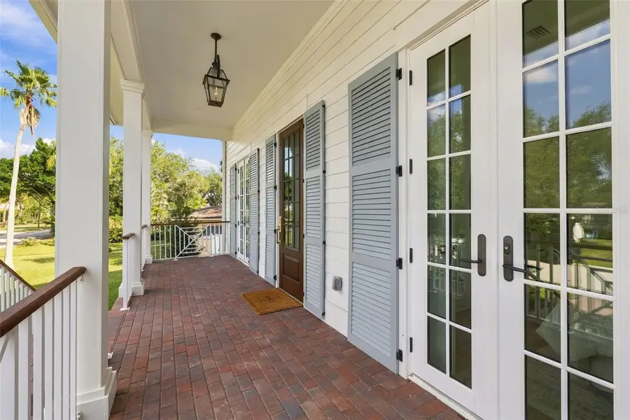 808 39th Avenue Ne, Saint Petersburg, FL 33703 - #2
