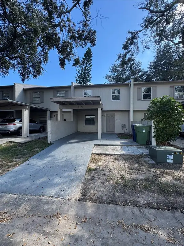 5133 Tennis Court Circle #72, TAMPA, FL 33617