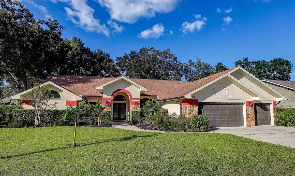 3929 Buckingham Loop Drive, Valrico, FL 33594 - #1