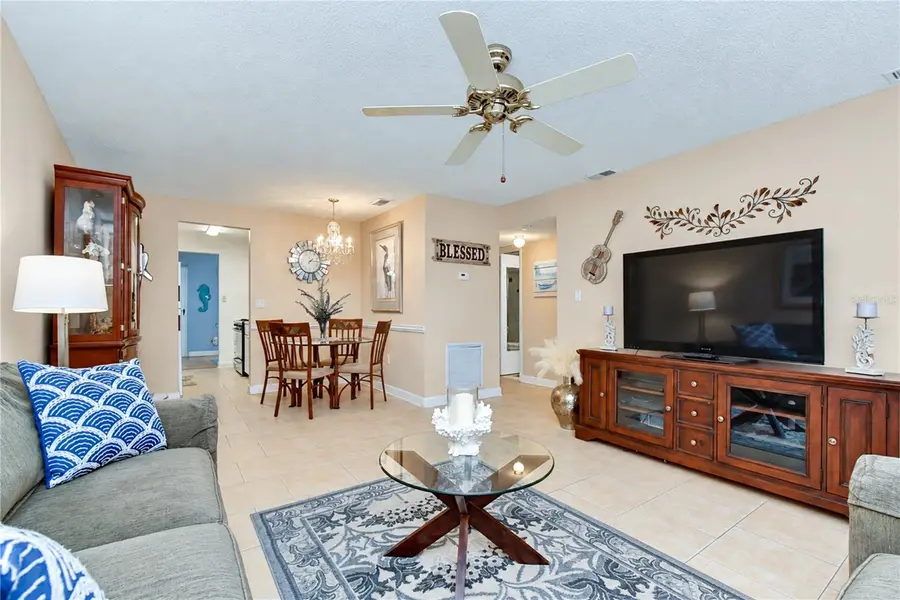 10037 62nd Terrace N #9, Saint Petersburg, FL 33708 - #2