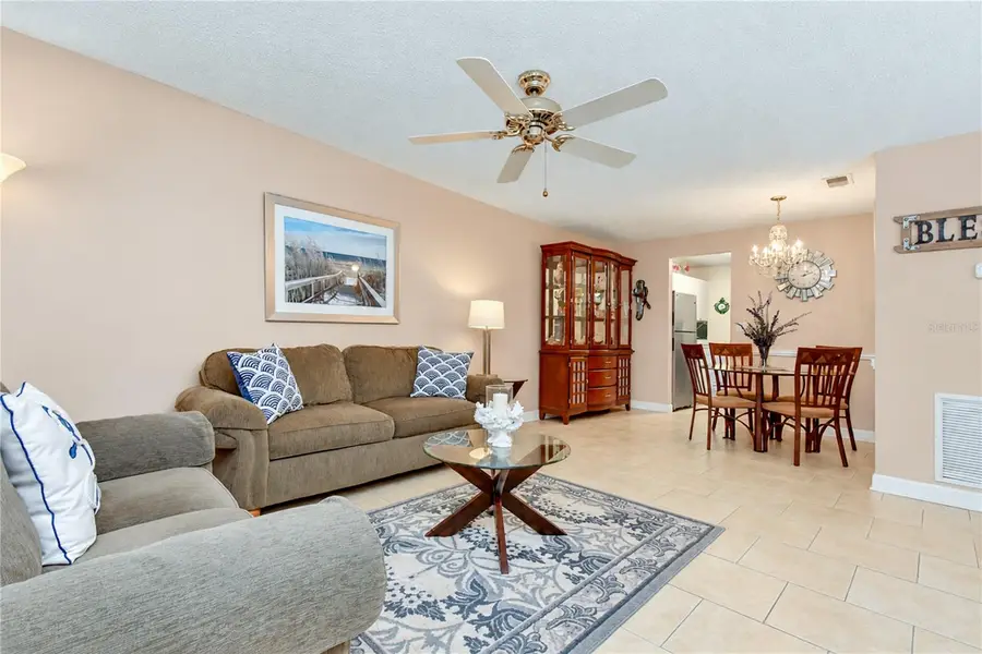 10037 62nd Terrace N #9, Saint Petersburg, FL 33708 - #3