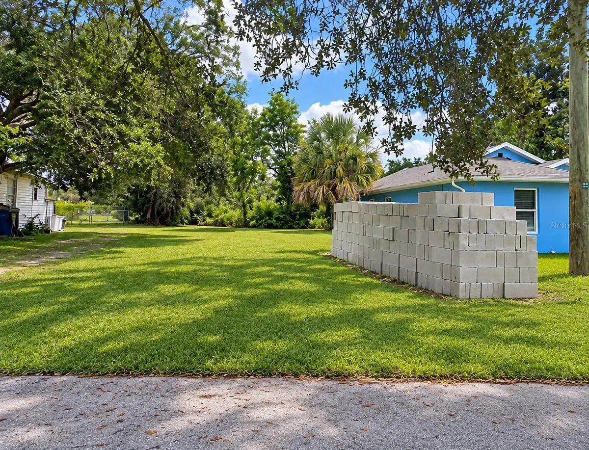2910 E 32nd Avenue, Tampa, FL 33610 - #1