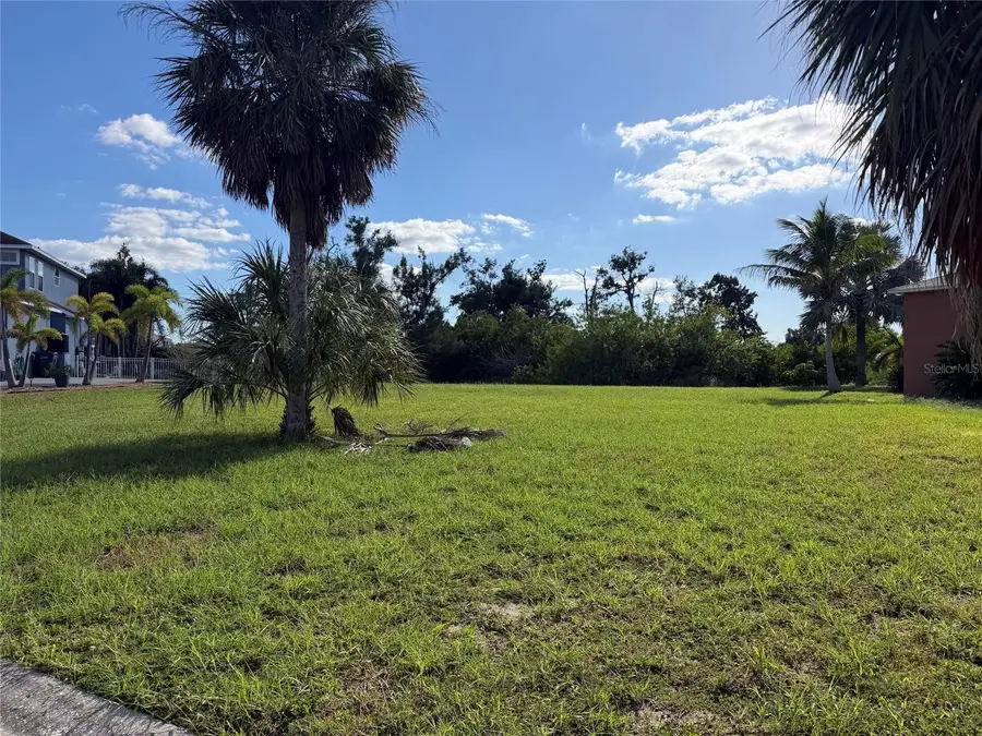 Greenview Drive, Apollo Beach, FL 33572 - #2