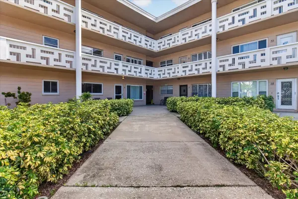 2435 Sumatran Way #9, CLEARWATER, FL 33763