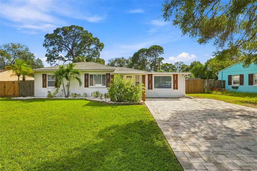1548 Canterbury Road N, Saint Petersburg, FL 33710 - #2