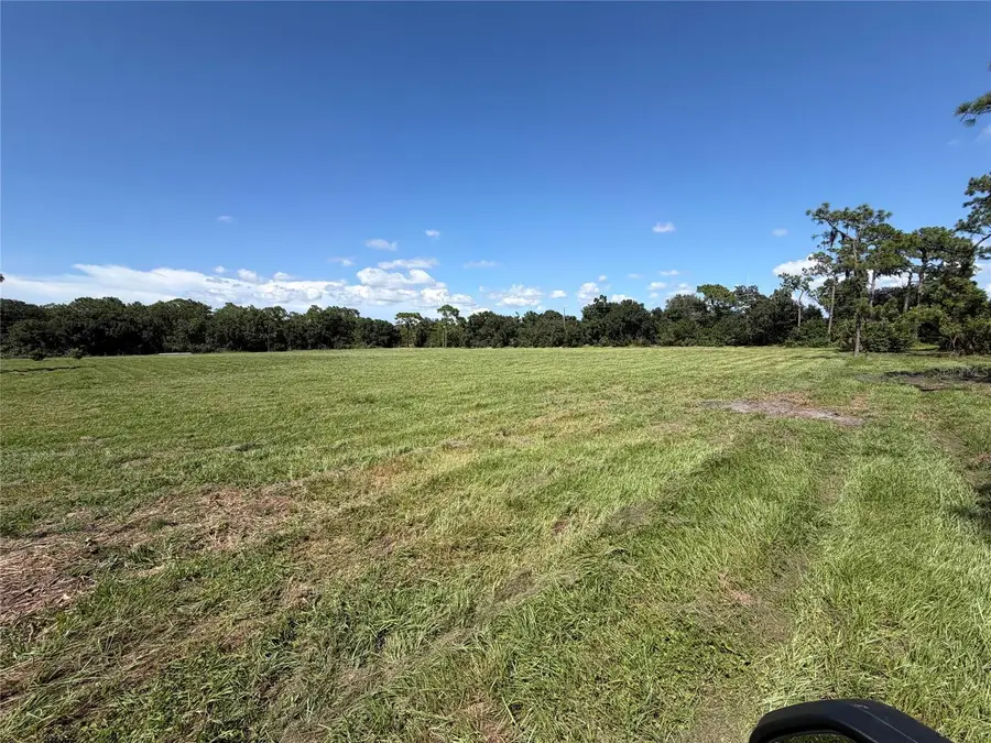 24th Av Se, Ruskin, FL 33570 - #2