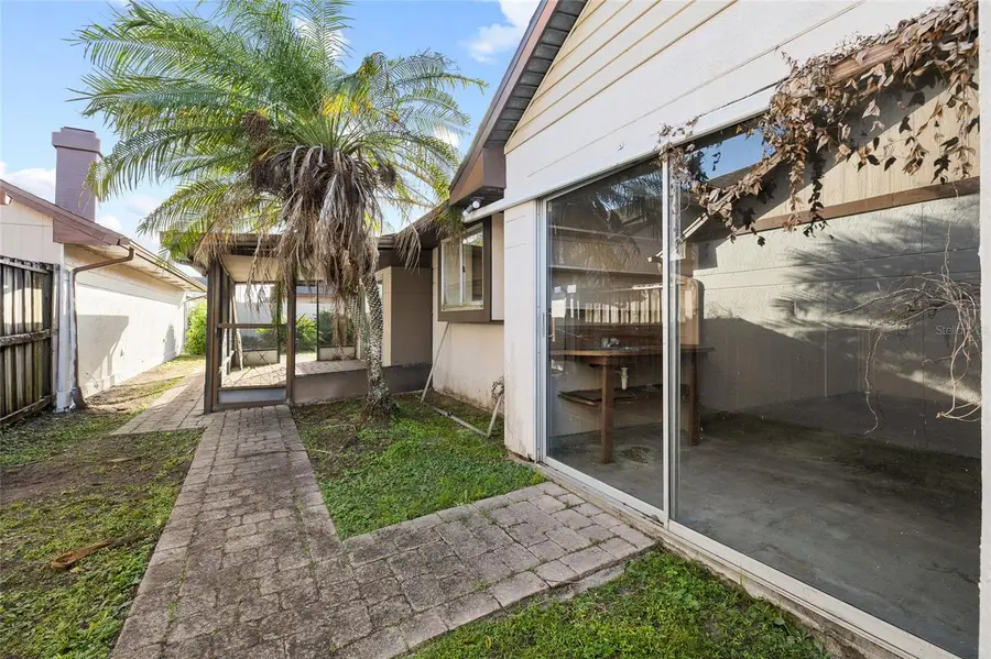 10842 Venice Circle, Tampa, FL 33635 - #3