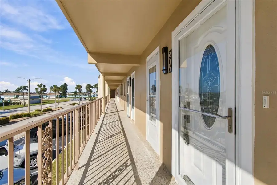 1 Boca Ciega Point Boulevard #206, Saint Petersburg, FL 33708 - #3
