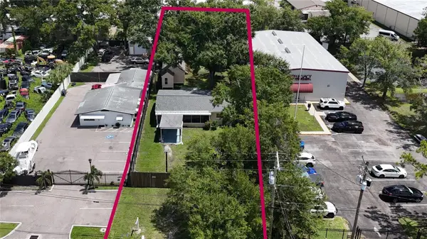 4617 N Clark Avenue, TAMPA, FL 33614
