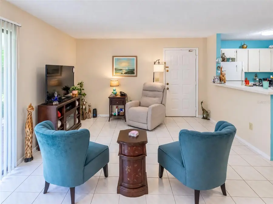 6016 Laketree Lane #C, Temple Terrace, FL 33617 - #2