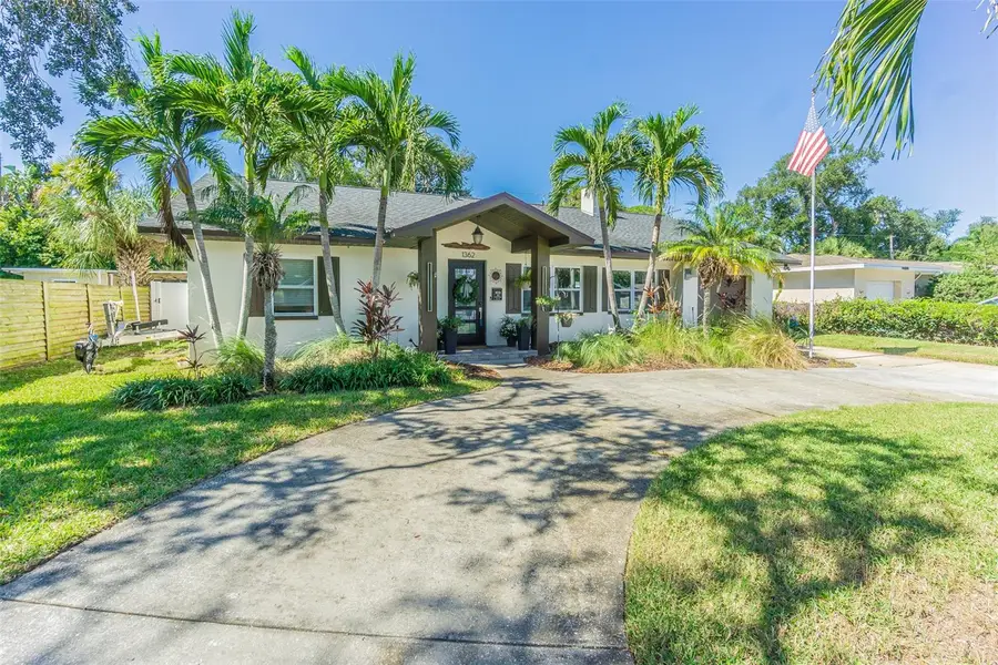 1362 Robinson Drive, Saint Petersburg, FL 33710 - #2
