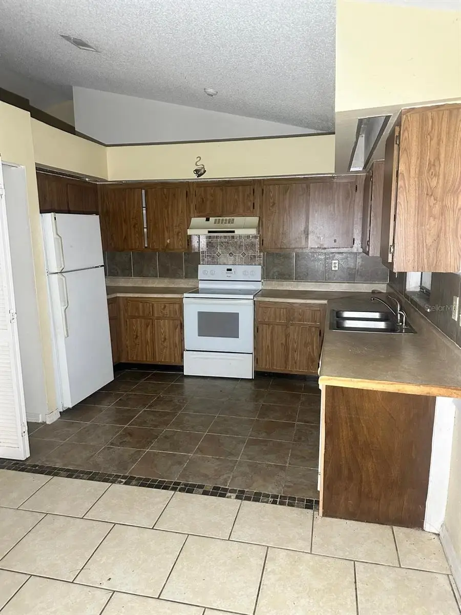 805 Del Prado Drive, Kissimmee, FL 34758 - #3