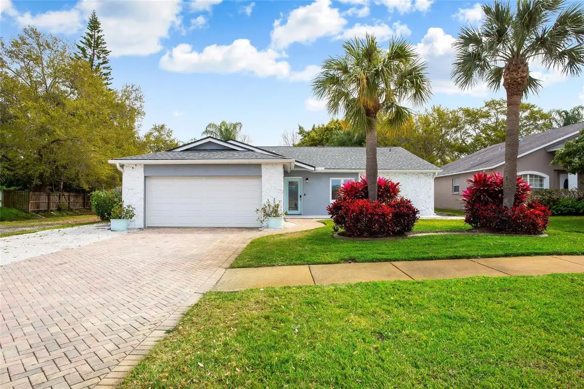 9055 Antilles Drive, Seminole, FL 33776 - #1