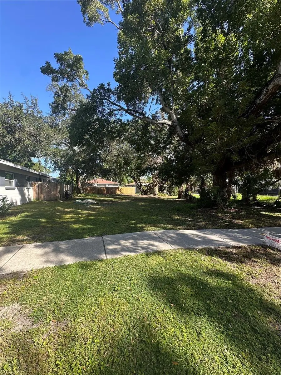 15th Avenue S, Saint Petersburg, FL 33701 - #1