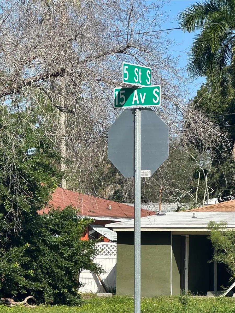 15th Avenue S, Saint Petersburg, FL 33701 - #3