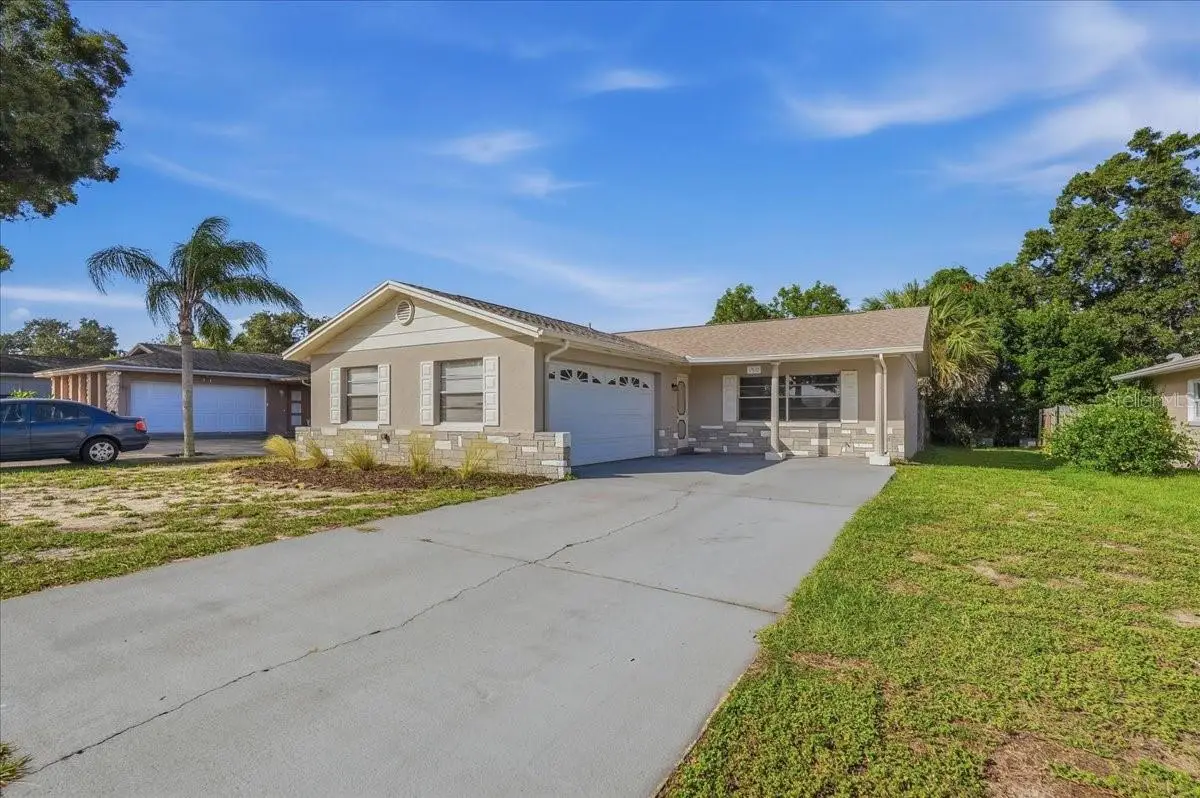 1510 Cromwell Drive, Tarpon Springs, FL 34689 - #1