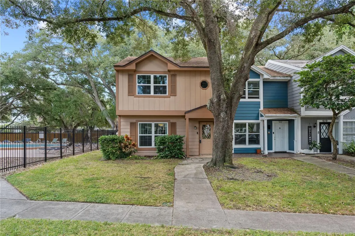 935 Hamilton Court, Palm Harbor, FL 34683 - #1