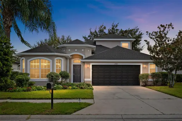 27426 Silver Thatch Drive, WESLEY CHAPEL, FL 33544