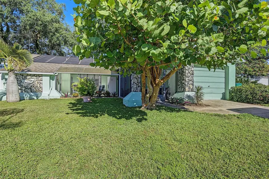 2437 Fieldcrest Court, Holiday, FL 34691 - #2