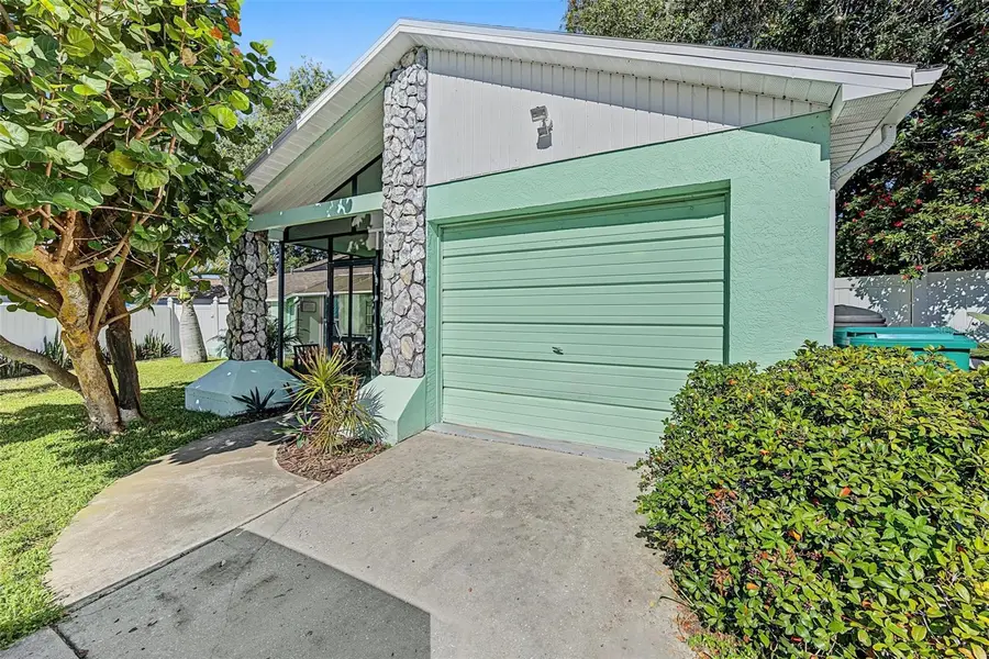 2437 Fieldcrest Court, Holiday, FL 34691 - #3