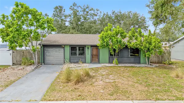608 Timber Bay Circle E, OLDSMAR, FL 34677