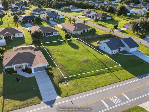 S Biscayne Drive, NORTH PORT, FL 34287
