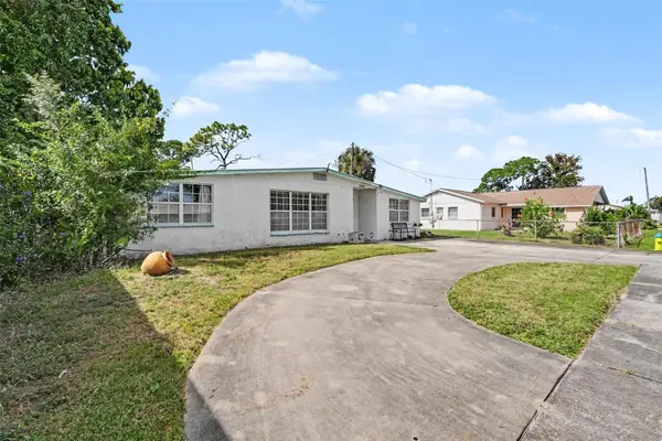 5002 Halifax Drive, TAMPA, FL 33615