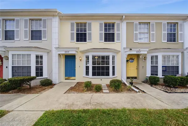 13535 Embassy Park Court, DADE CITY, FL 33525