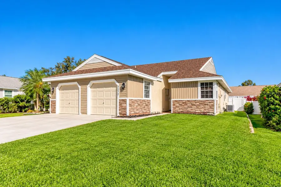 3277 Hibiscus Drive, Palm Harbor, FL 34684 - #2