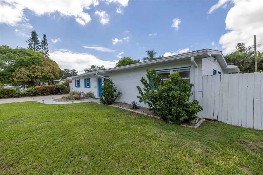 1200 76th Avenue N, Saint Petersburg, FL 33702 - Image #3