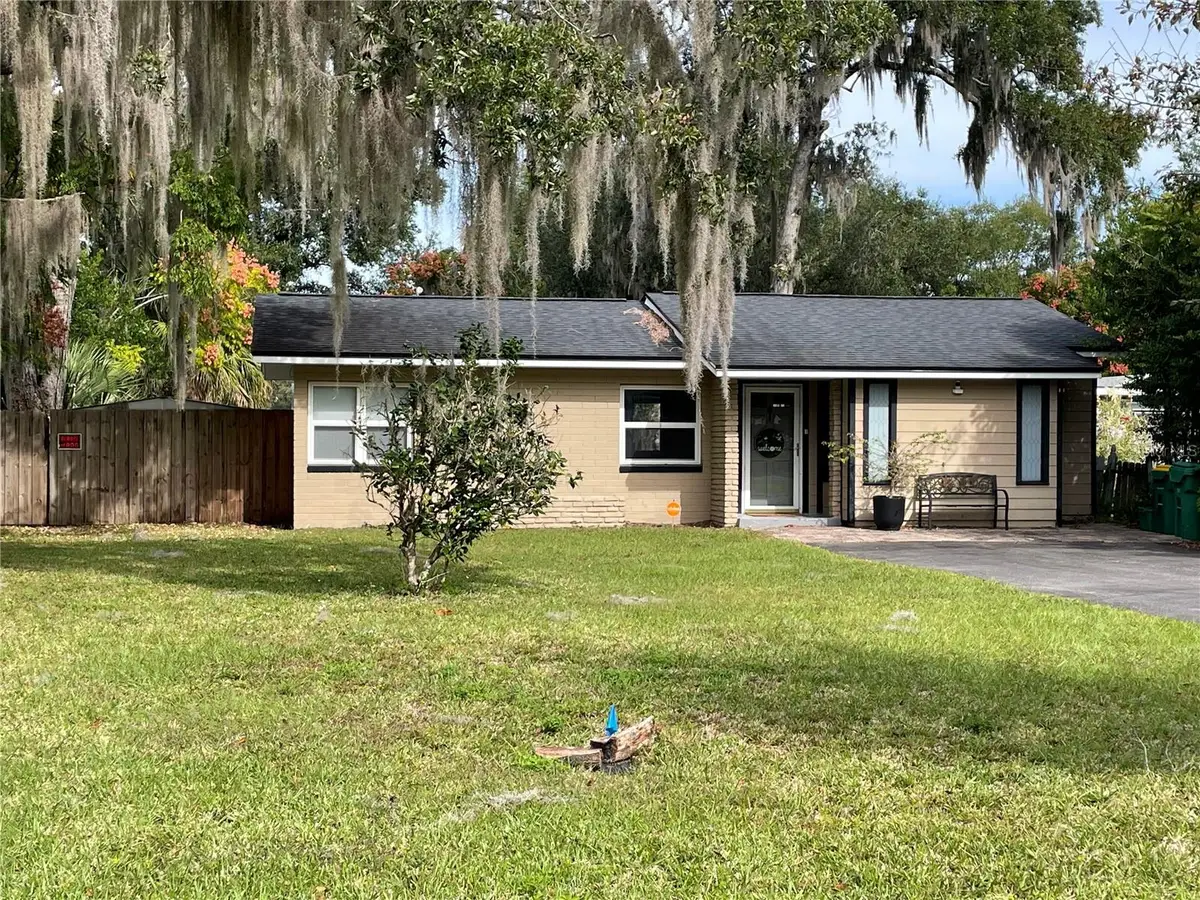 715 W Pennsylvania Avenue, Deland, FL 32720 - Image #1