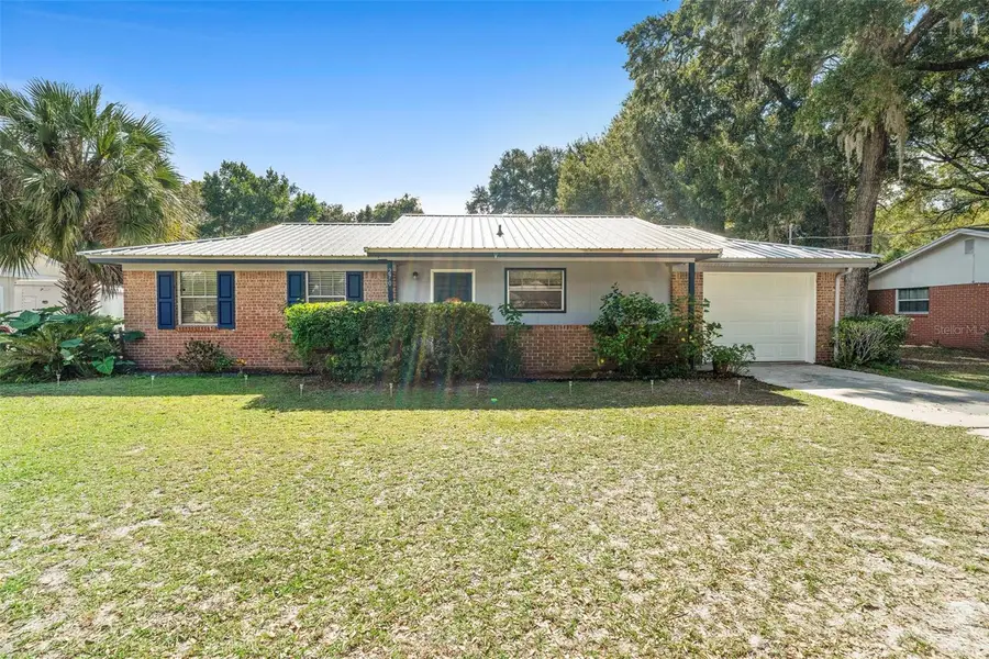 270 W Holly Drive, Orange City, FL 32763 - Image #2