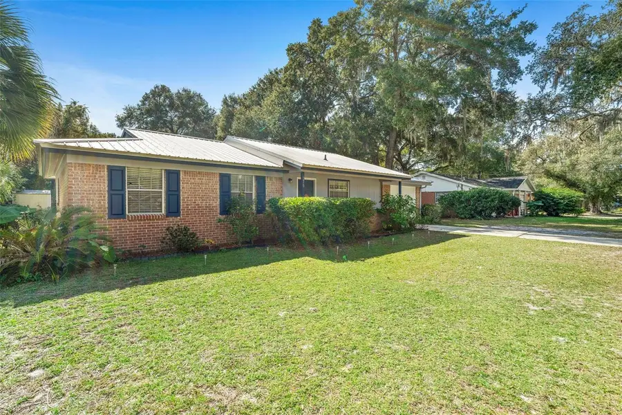 270 W Holly Drive, Orange City, FL 32763 - Image #3