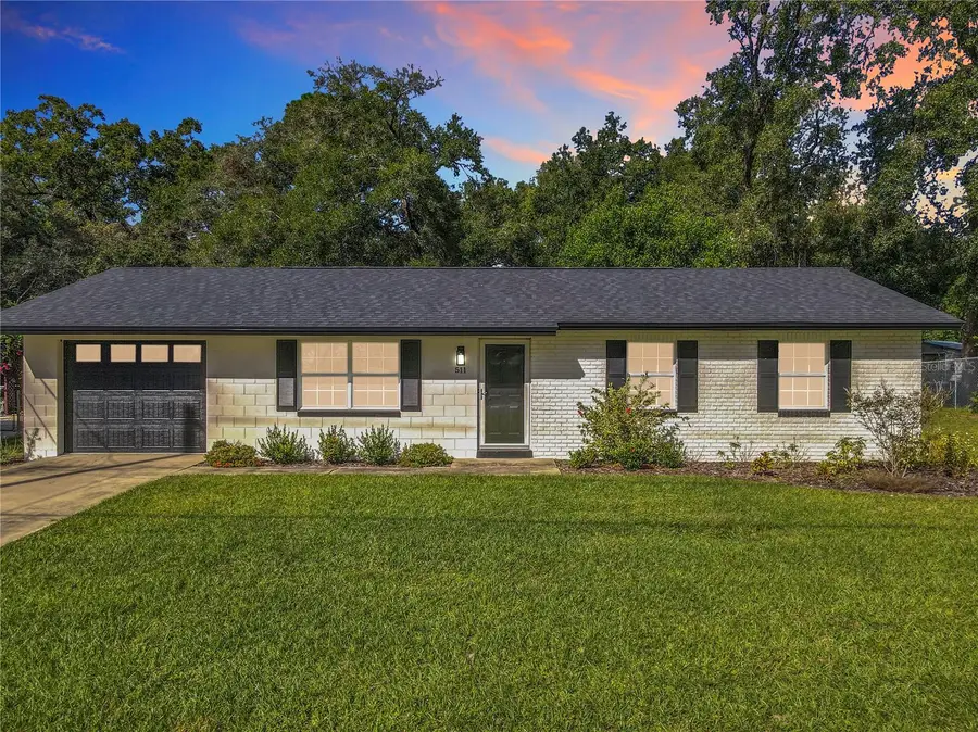 511 W Gardenia Drive, Orange City, FL 32763 - Image #2