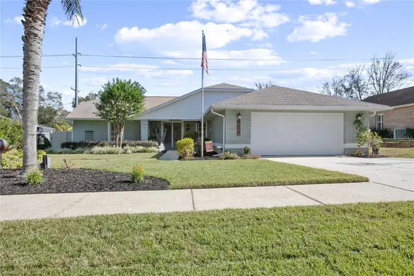 872 Arawana Drive, ORANGE CITY, FL 32763