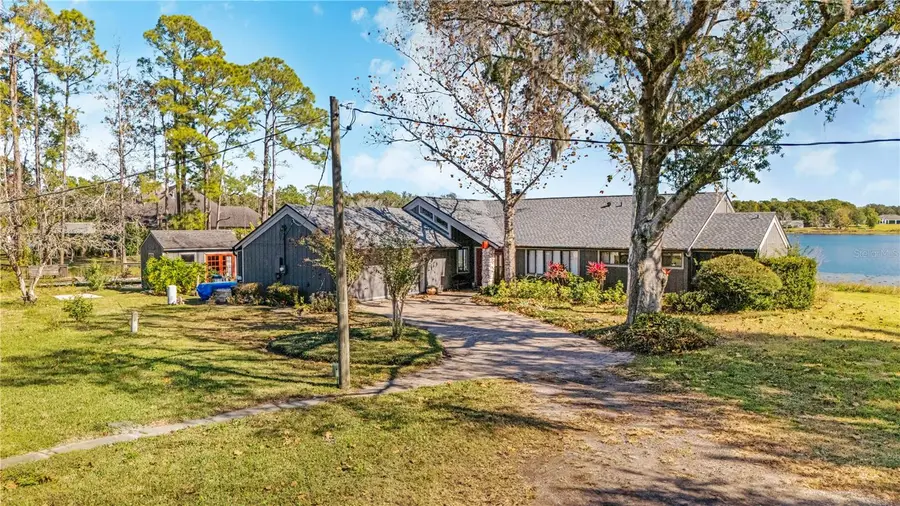 8033 Via Hermosa Street, Sanford, FL 32771 - Image #3