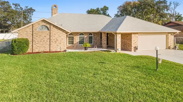 1981 Tilburg Avenue, DELTONA, FL 32725