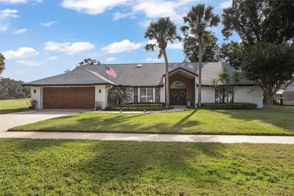 1593 Majestic Oak Drive, APOPKA, FL 32712