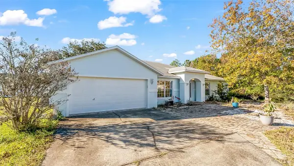 8 White Hurst Lane, PALM COAST, FL 32164