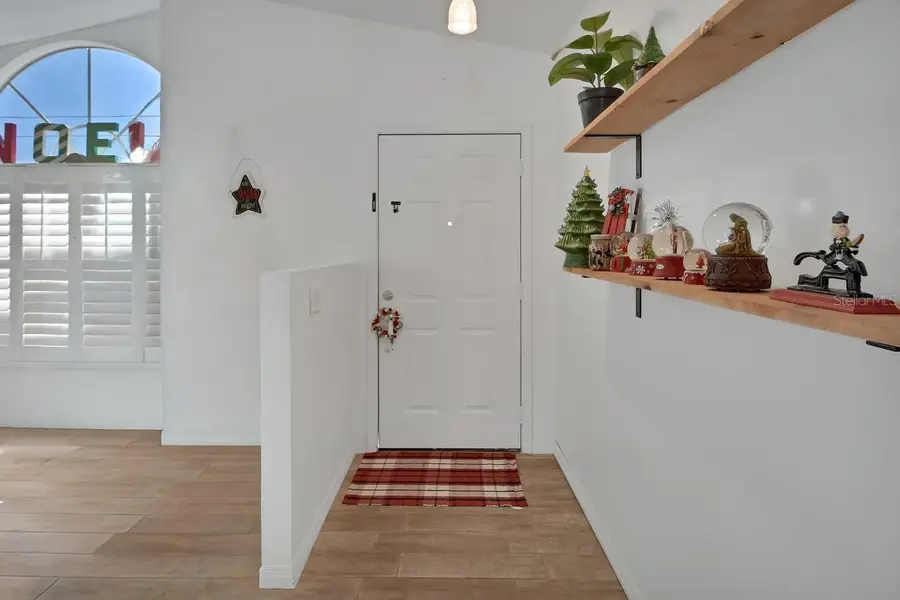 921 Village Lake Drive N, Deland, FL 32724 - Image #2