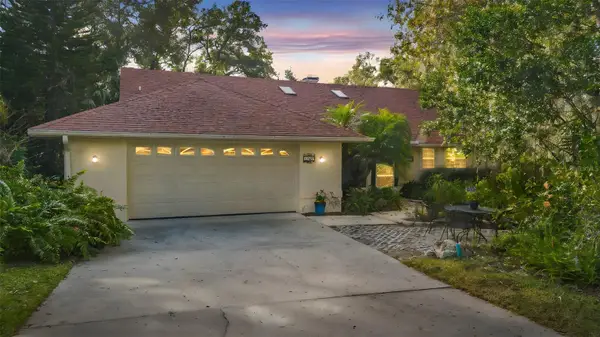 1136 W Glen Falls Road, DELAND, FL 32720