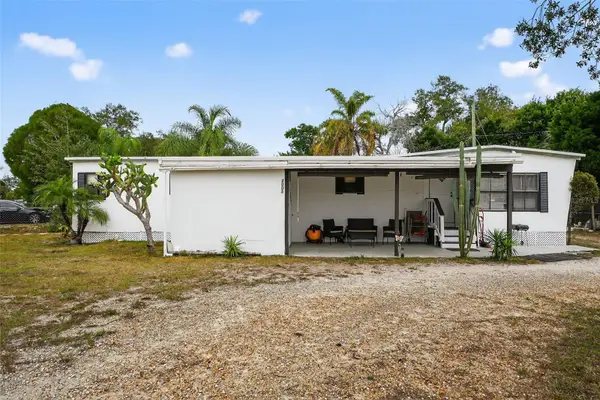 2001 Linda Avenue, ORMOND BEACH, FL 32174