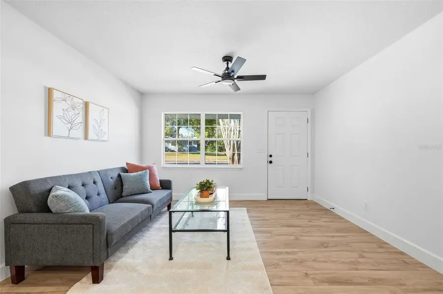 516 S Park Avenue, Orange City, FL 32763 - #3